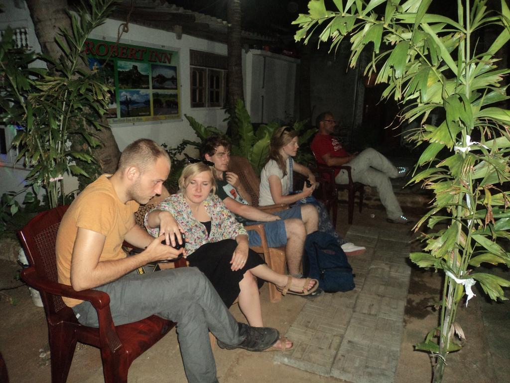 Robert Inn Дамбулла Экстерьер фото